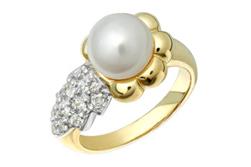 11/50 Carat Two-Tone Pearl & Diamond Leaf Ring Alain Raphael