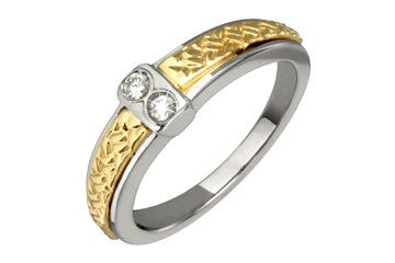 14K Two-Tone Wedding Band With Diamond