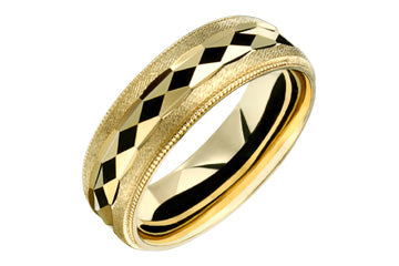 14kt Yellow Gold Wedding Band with Diamond Cut Design